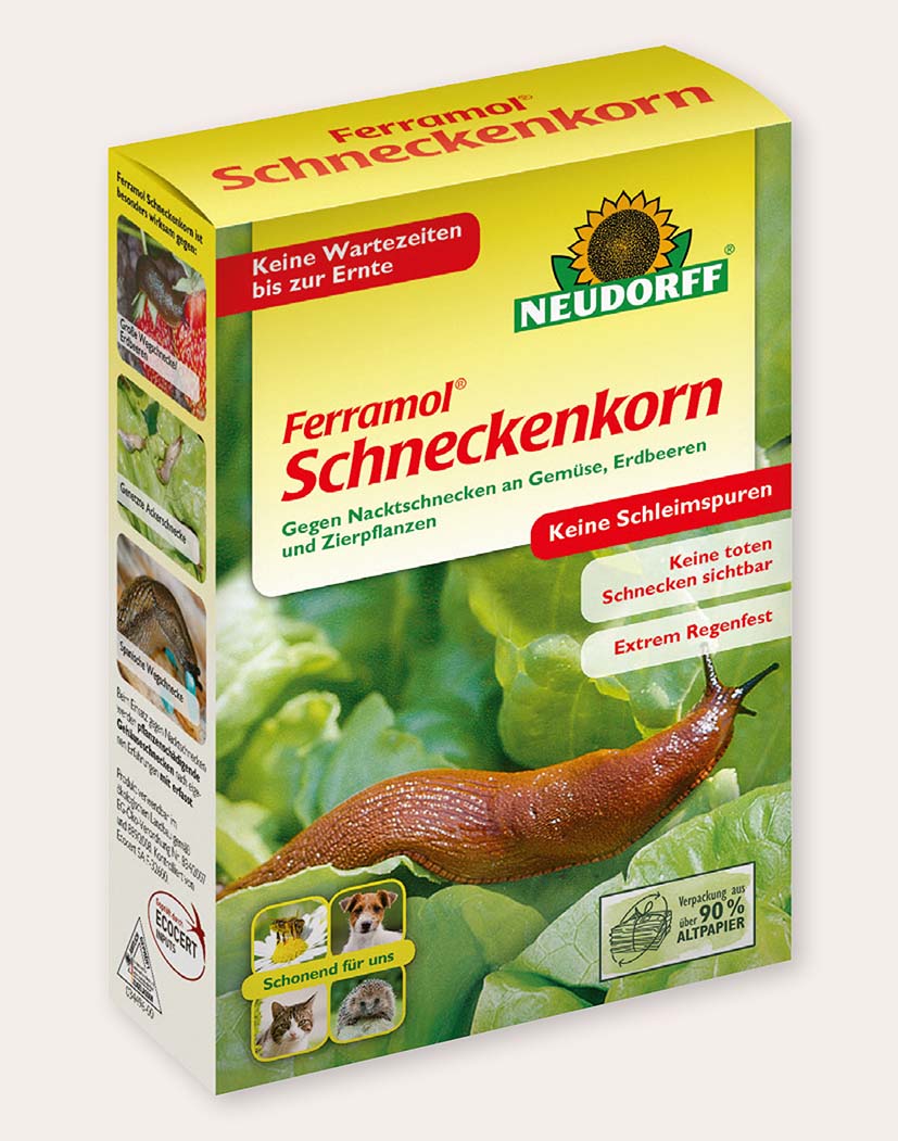 Packung Neudorff Ferramol Schneckenkorn mit Bild einer Nacktschnecke auf Salat, Markenlogo, Hinweis 'Keine Schleimspuren', Produktinfos und Recycling-Logo