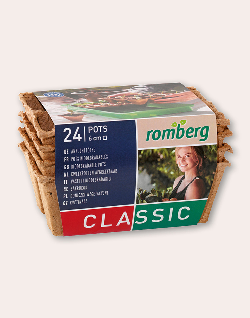 Romberg Classic Packung mit 24 biologisch abbaubaren Anzuchttöpfen (Durchmesser 6 cm), braune Pressstoff-Pflanztöpfe gestapelt, Verpackung mit Markenlogo und Produktbild