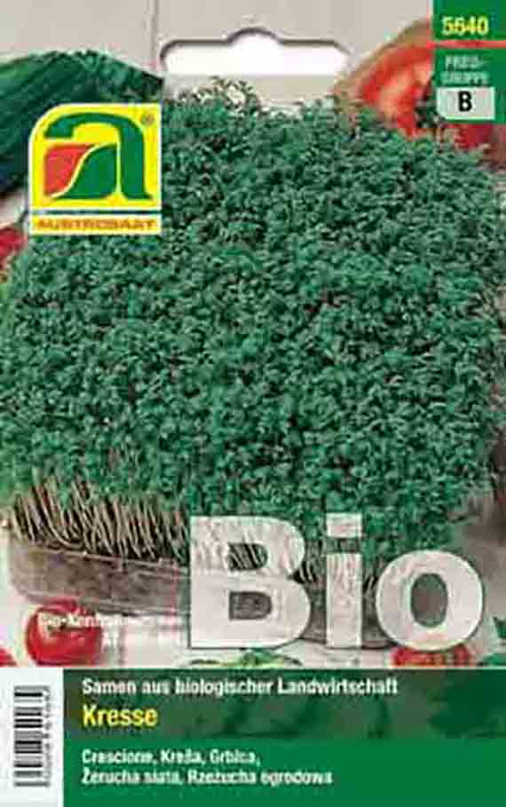 Packung Bio-Kresse-Saatgut mit dichten grünen Kressekeimlingen, großer Aufschrift 'BIO' und Hinweis 'Samen aus biologischer Landwirtschaft'.