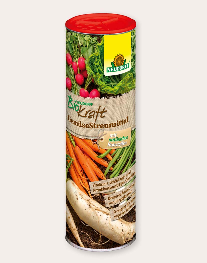 Dose Neudorff Biokraft GemüseStreumittel mit rotem Deckel; Verpackung zeigt Karotten, Radieschen und Blattgemüse sowie Hinweis 'mit natürlichen Rohstoffen'